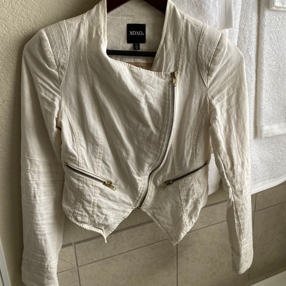 XOXO crop jacket